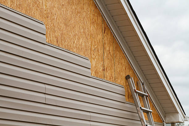 24/7 Emergency Siding Repair experts in Huntersville, NC